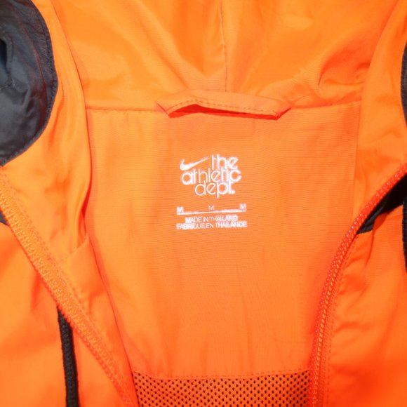 NIKE Windbreaker - Picture 4 of 4